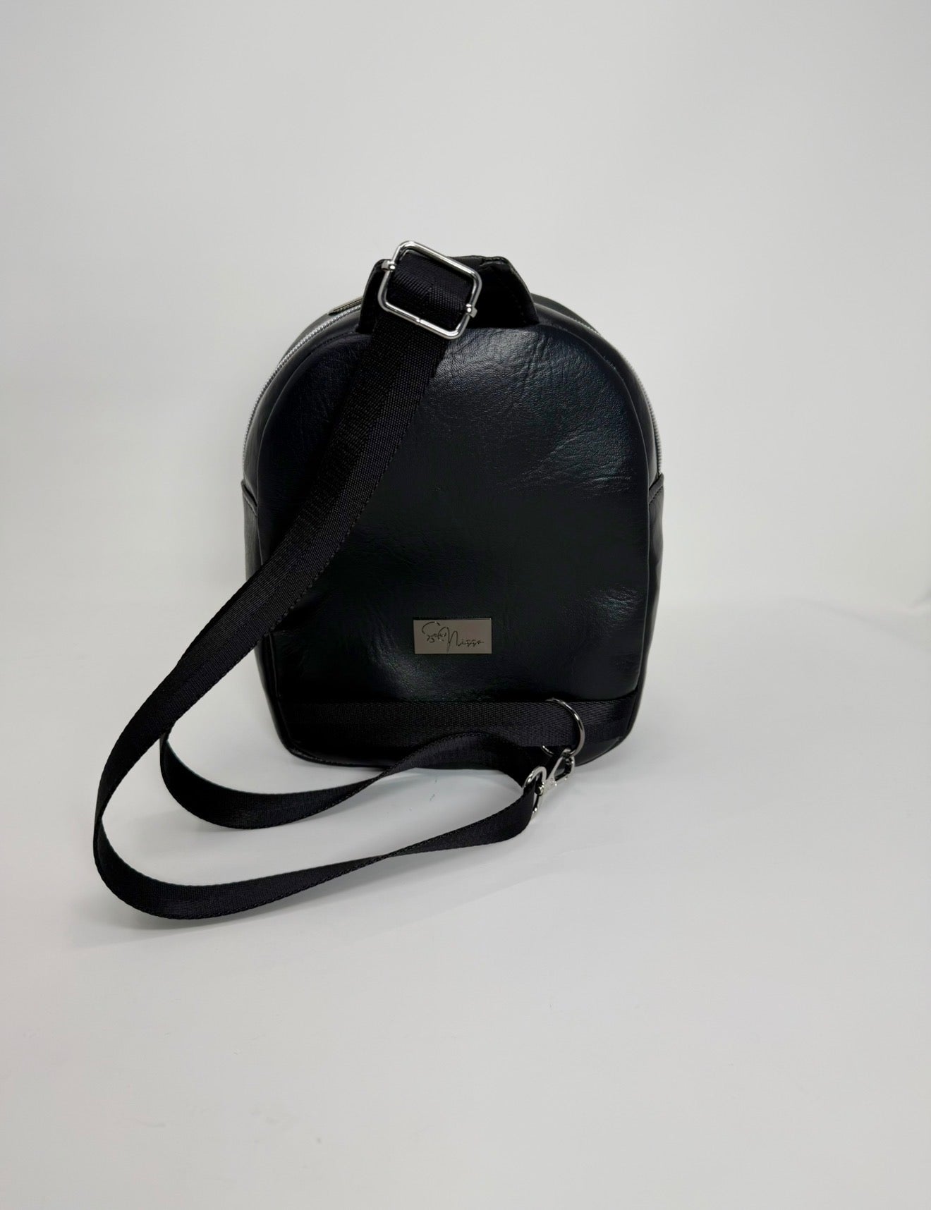 K-Pop Demon Hunters - Mav Sling (black)