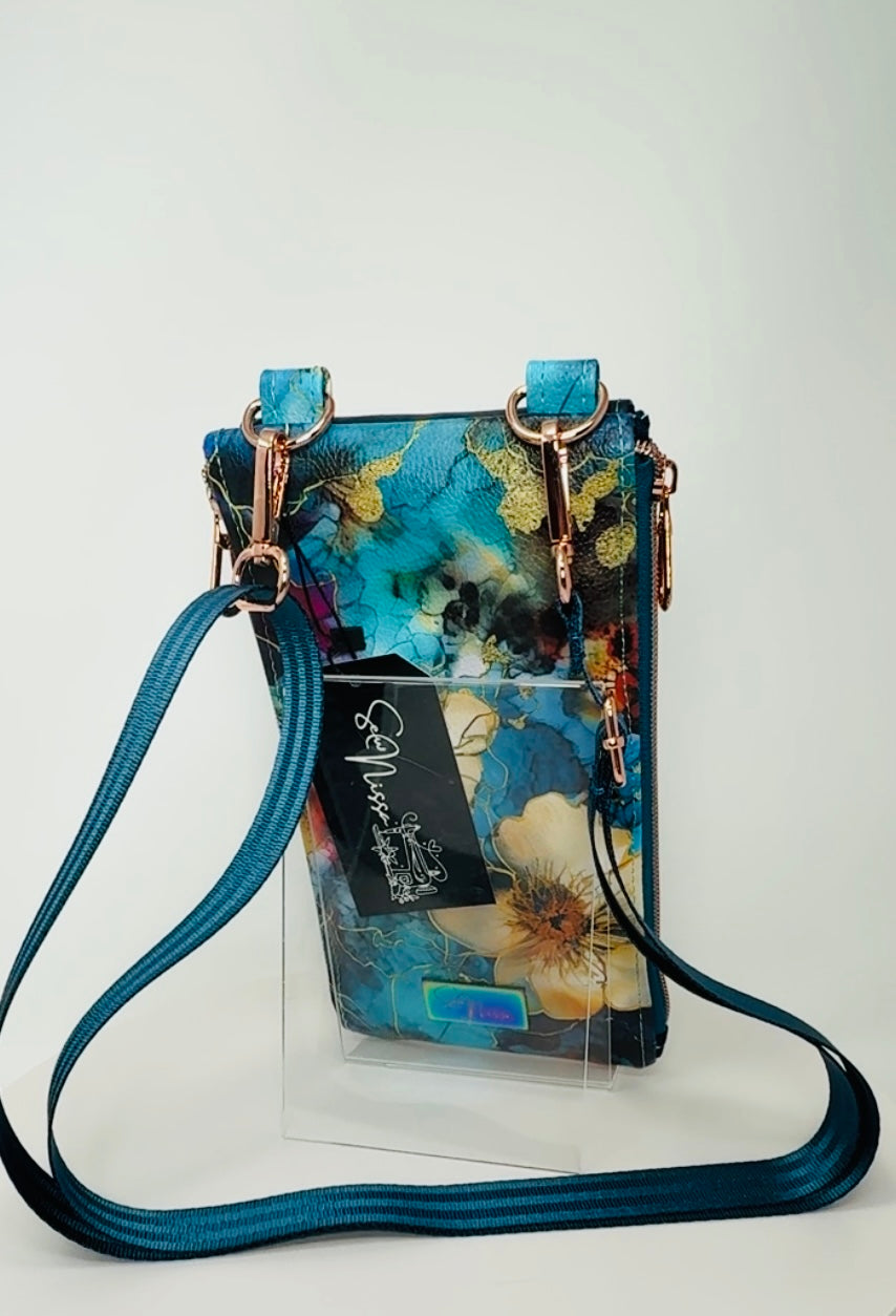 Zip N Go Crossbody