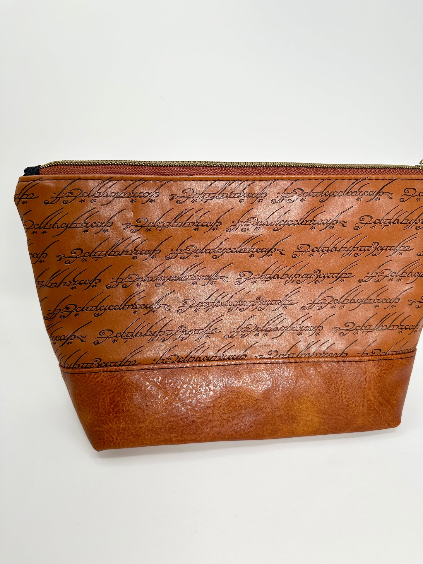 XL Zipper Pouch - Lord of the Rings