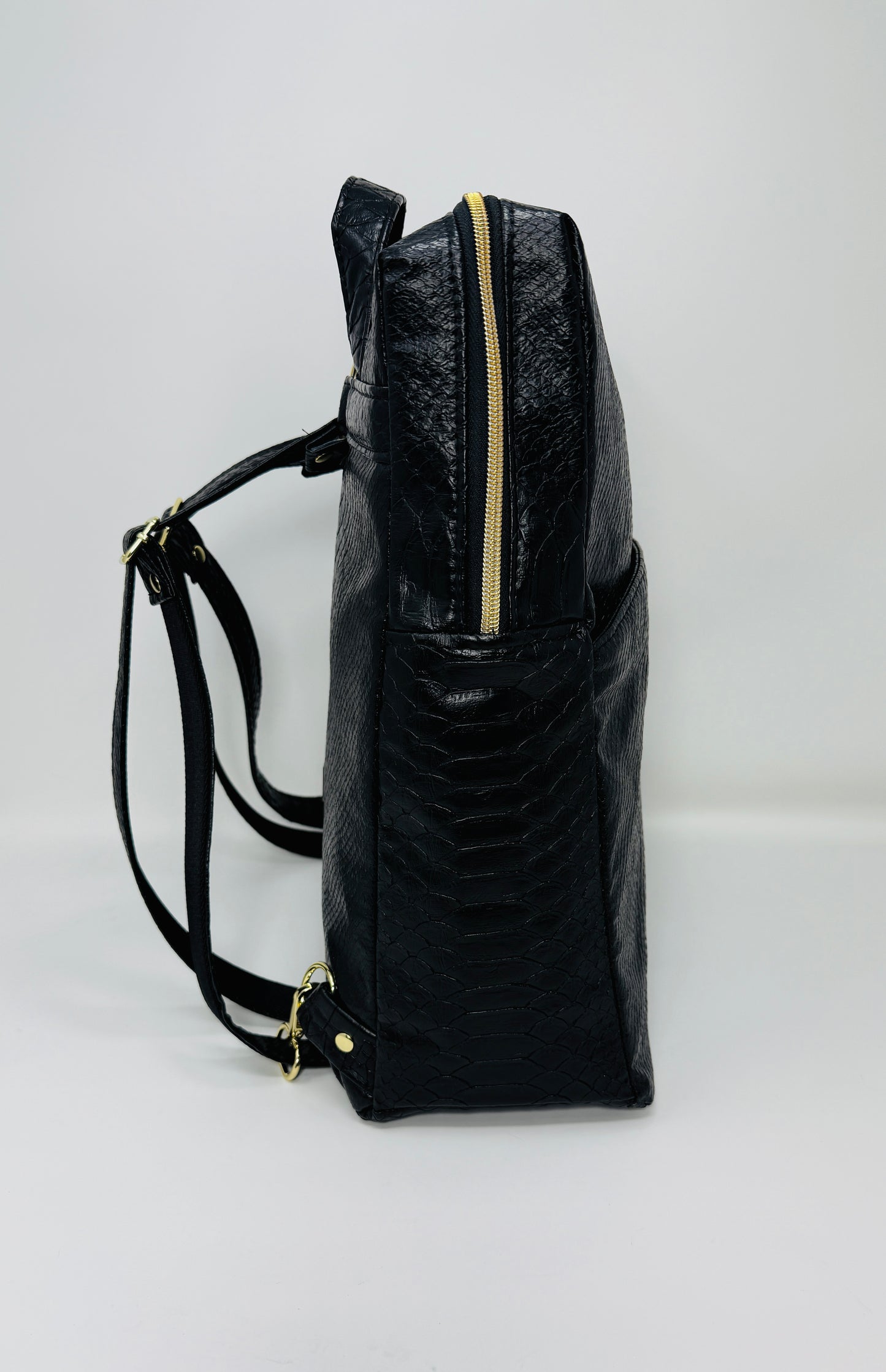 The Jovie Backpack - Snake skin